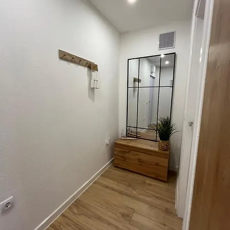 Apartment Tenen