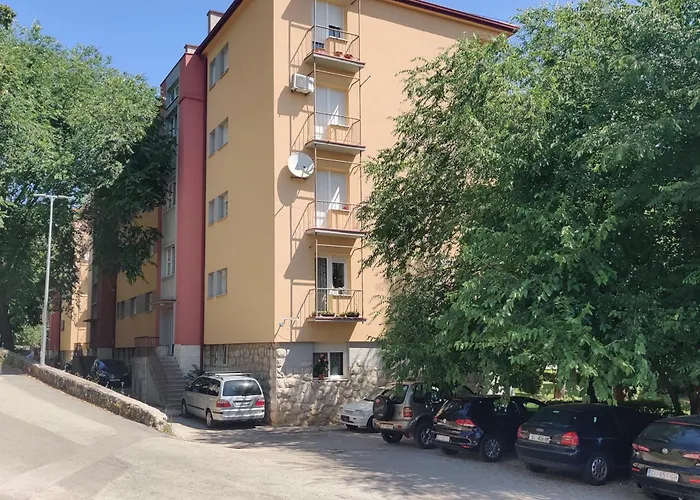 Appartement Tenen Knin